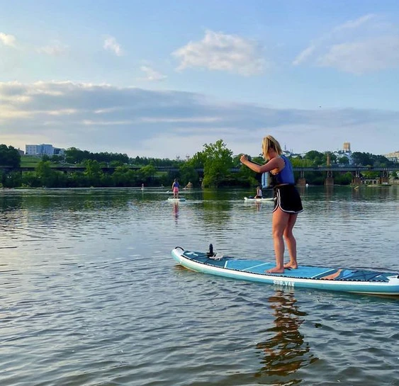 website-seo-copywriting holly on a canoe balancing